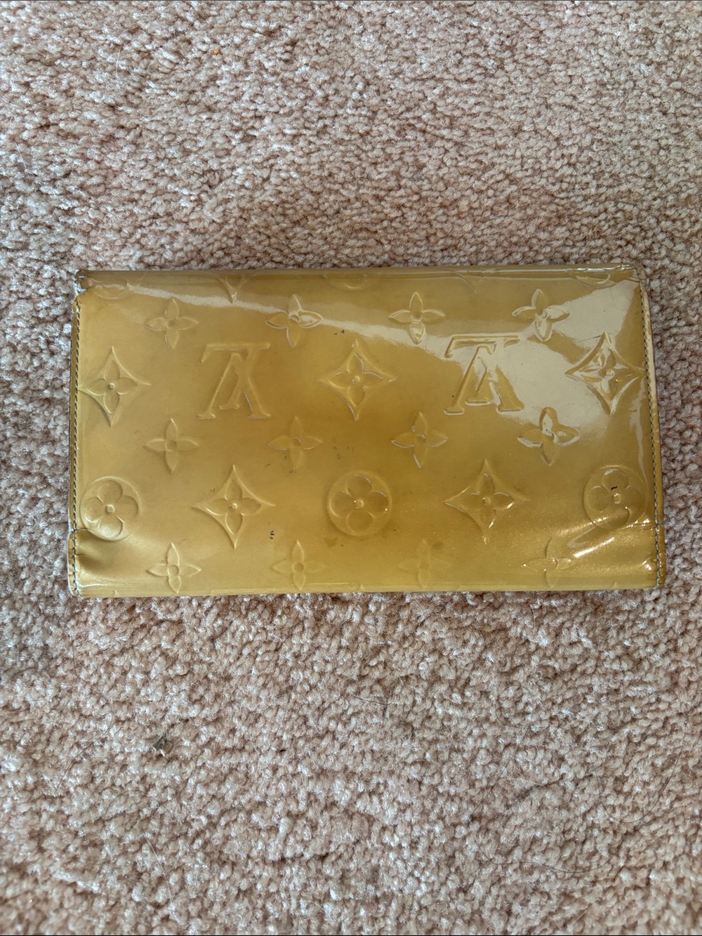 Louis Vuitton Vernis Monogram Patent Wallet in Mustard Yellow - Picture 6 of 11